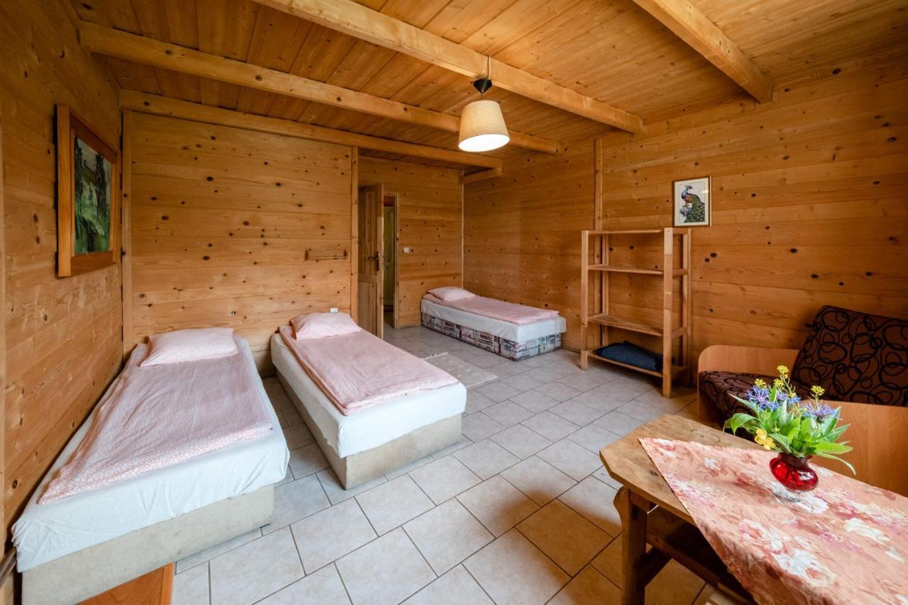 Zagroda Chryszczata Smolnik  Extérieur photo